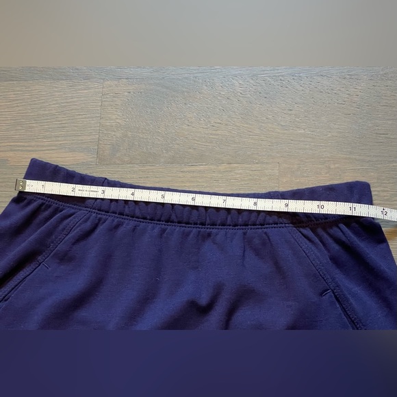 Size S Urban Outfitter’s BDG purple mini skirt with pockets - Picture 4 of 4